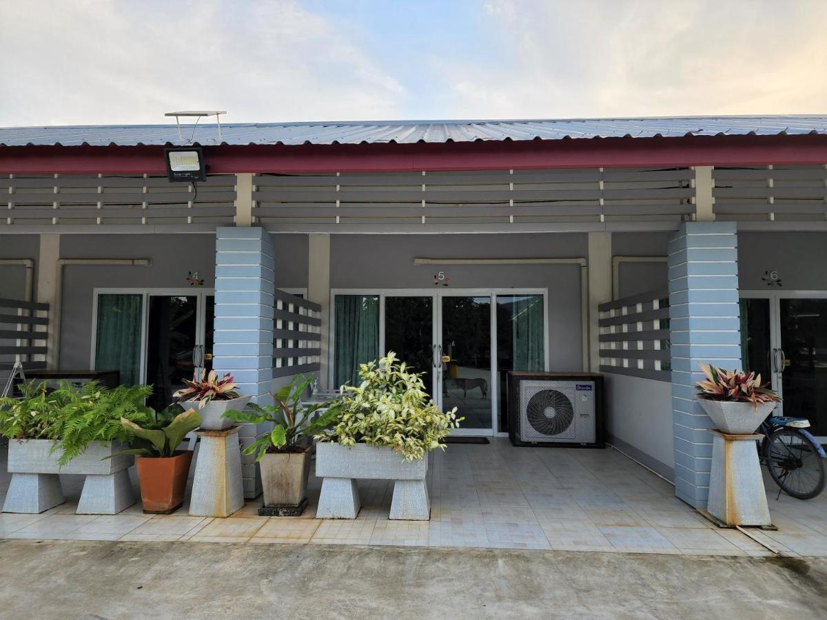 สวนเมืองจันท์ รีสอร์ท Chanthaburi Extérieur photo